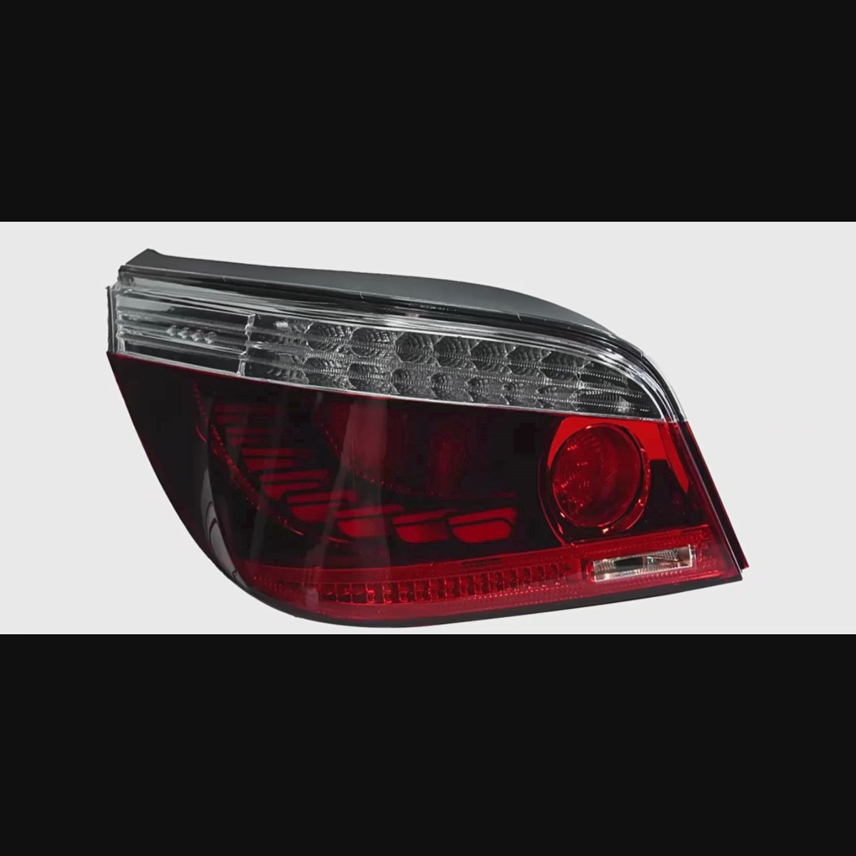 GTS-Style LED-Rückleuchten für 2004-2010 BMW 5er E60/M5 Limousine | Rot/Weiß, sequentiell