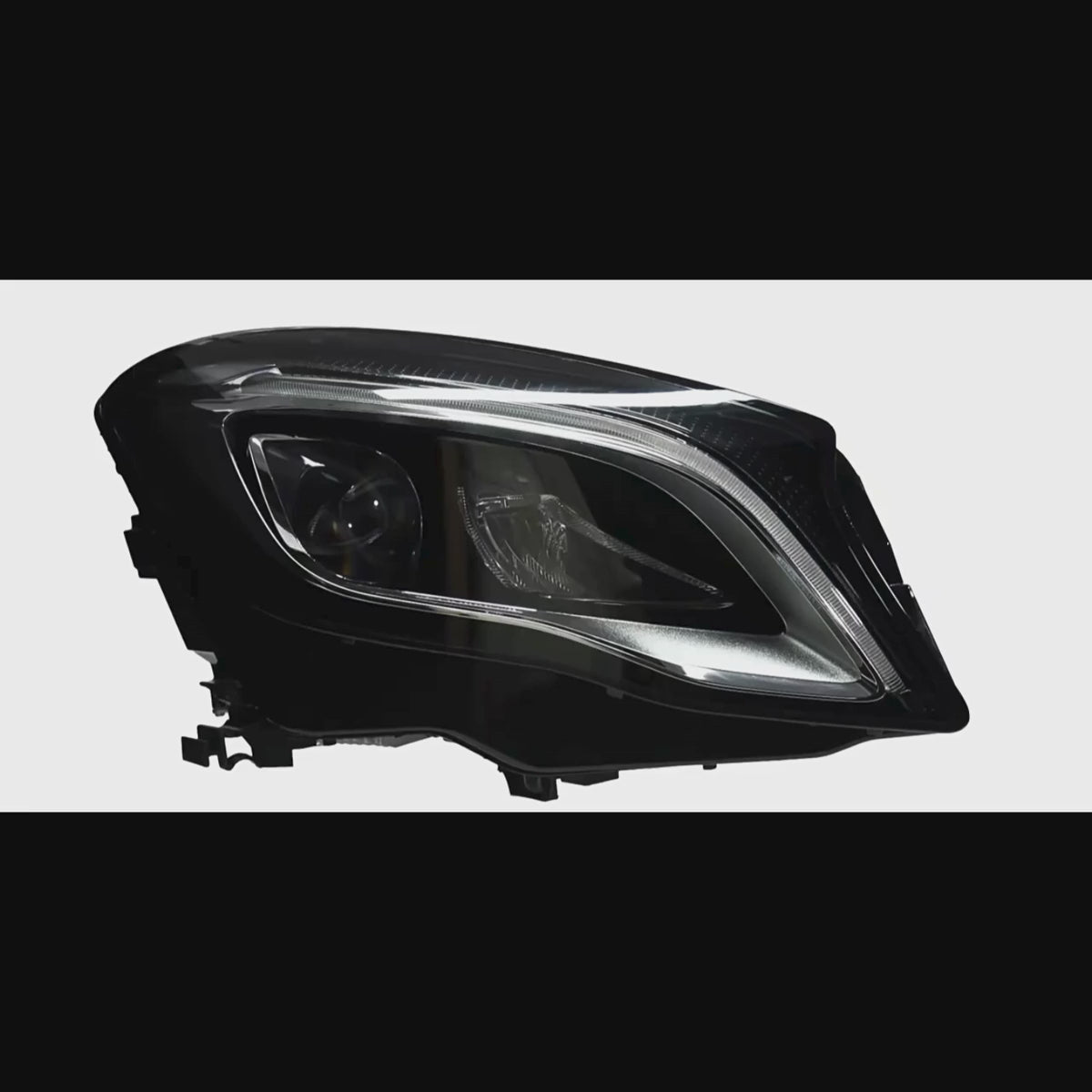 LED-Scheinwerfer für 2015-2020 Mercedes-Benz GLA X156 | Nur Halogen ab Werk, Startanimation